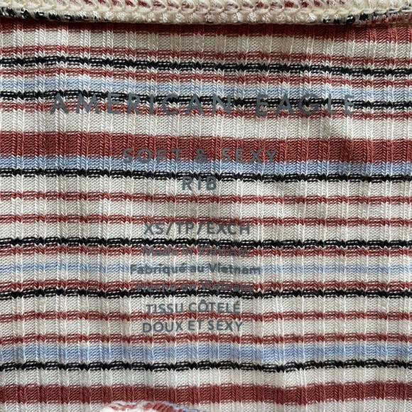 NWT American Eagle stripped ribbed crop tank - Picture 3 of 4